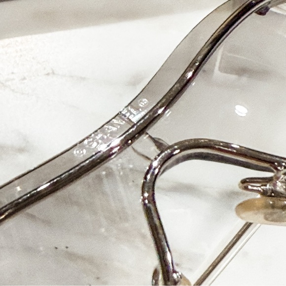 Vintage Chanel Wrap-around Silver Sunglasses Smoke Cracked Lens Y2K - Picture 4 of 9